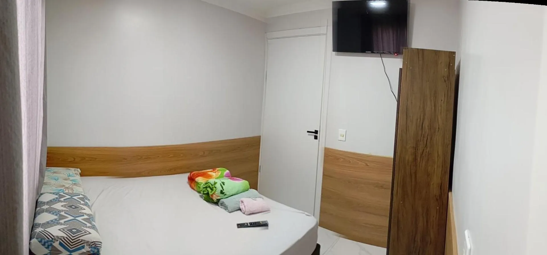 Hotel Pousada Sol Nascente Mafraa  מפרה